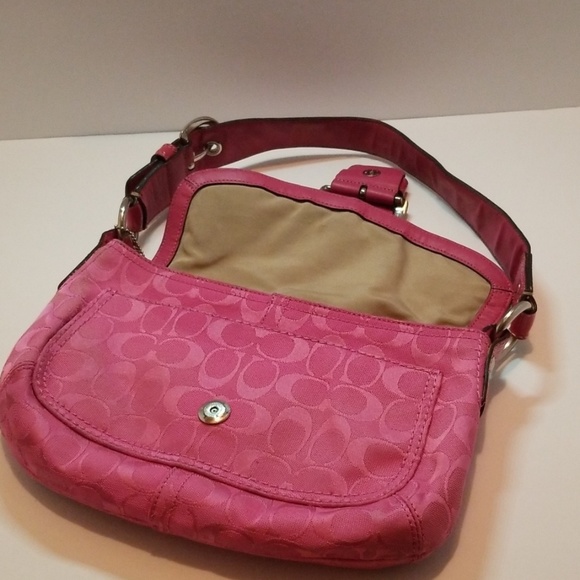 Coach Handbags - Coach purse
